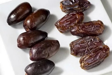 تصویر 4 از قیمت خرید خرما خشک سیاه + فروش ویژه